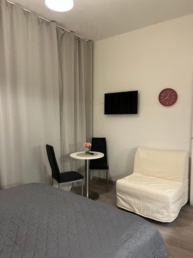 Maria Apartment Liben Prag Exterior foto